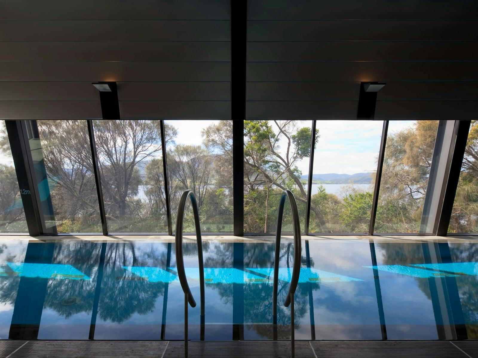Mona Pavilions Pool