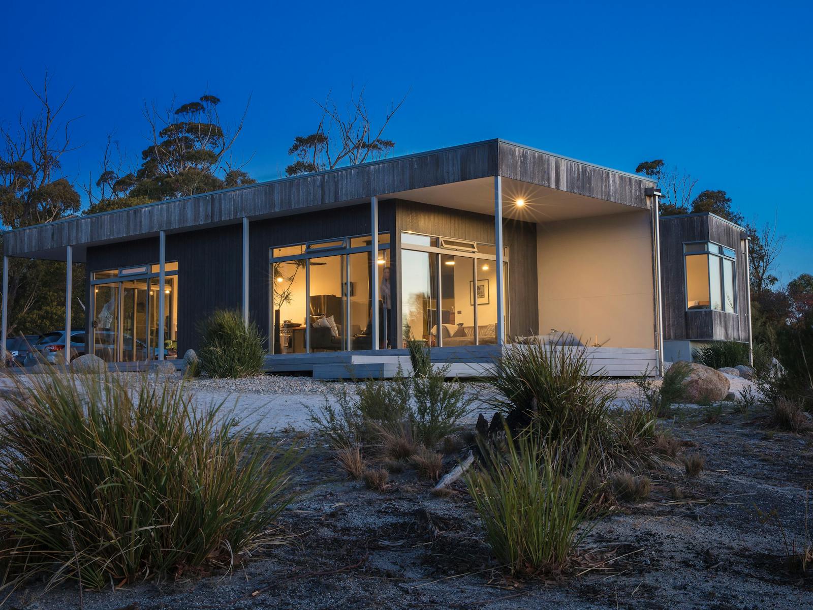 Aplite House, Self Catering Luxury Eco Accommodation, Friendly Beaches, Coles Bay, Tasmania