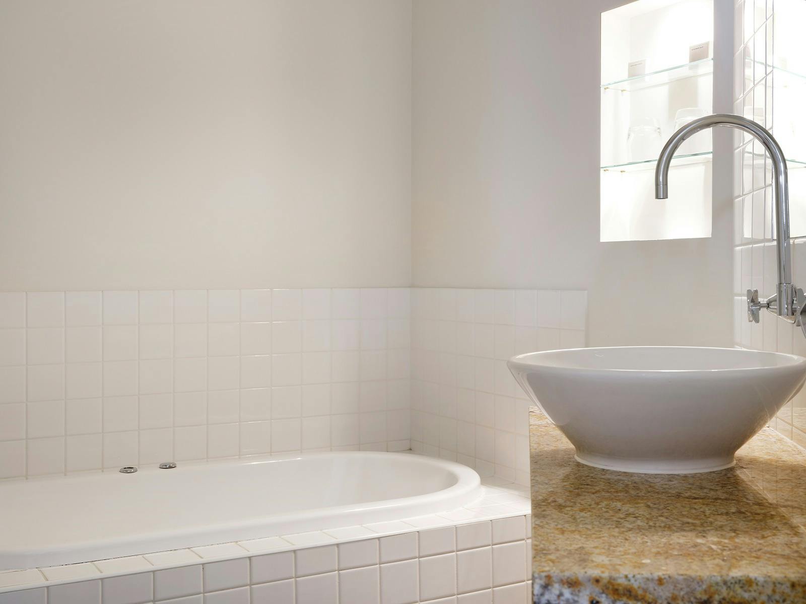 Lancemore Milawa - King Valley - Balcony Sunset Suite