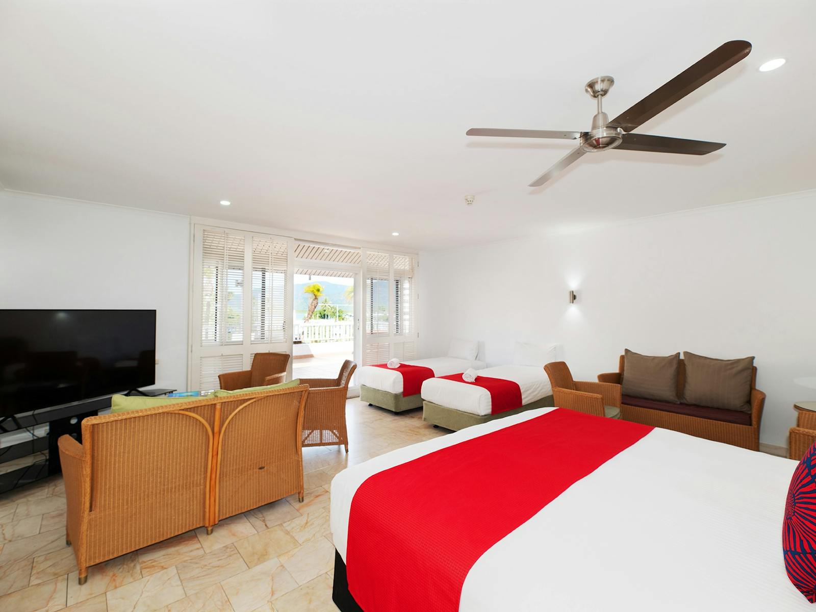 Ultimate luxury in the heart of Cairns Ultimate luxury in the heart of Cairns