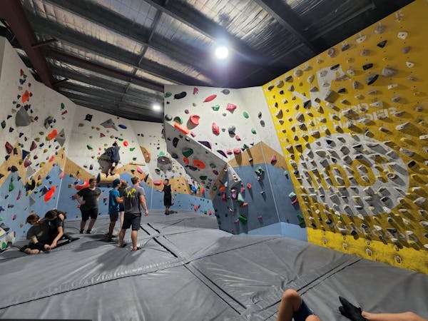 Wall Walkers Bouldering