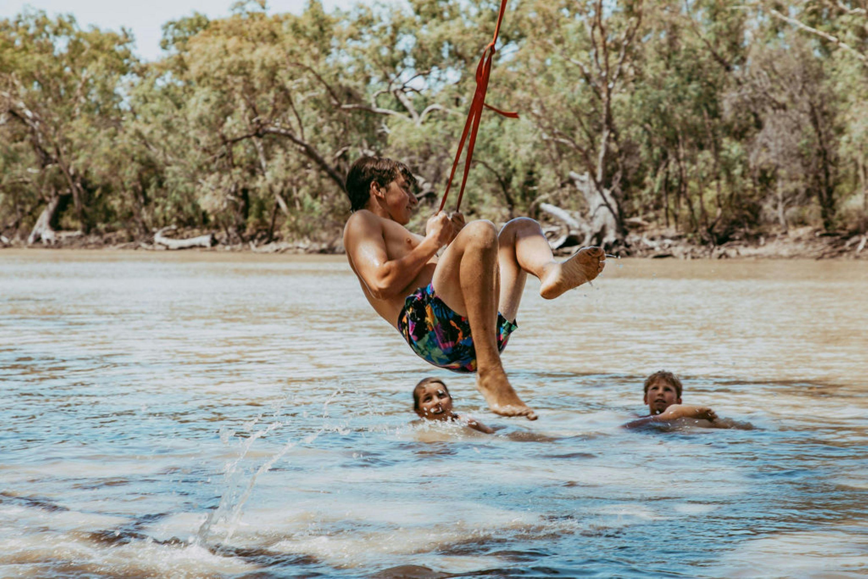 Kids playing in the water at the Goondiwindi Water Park