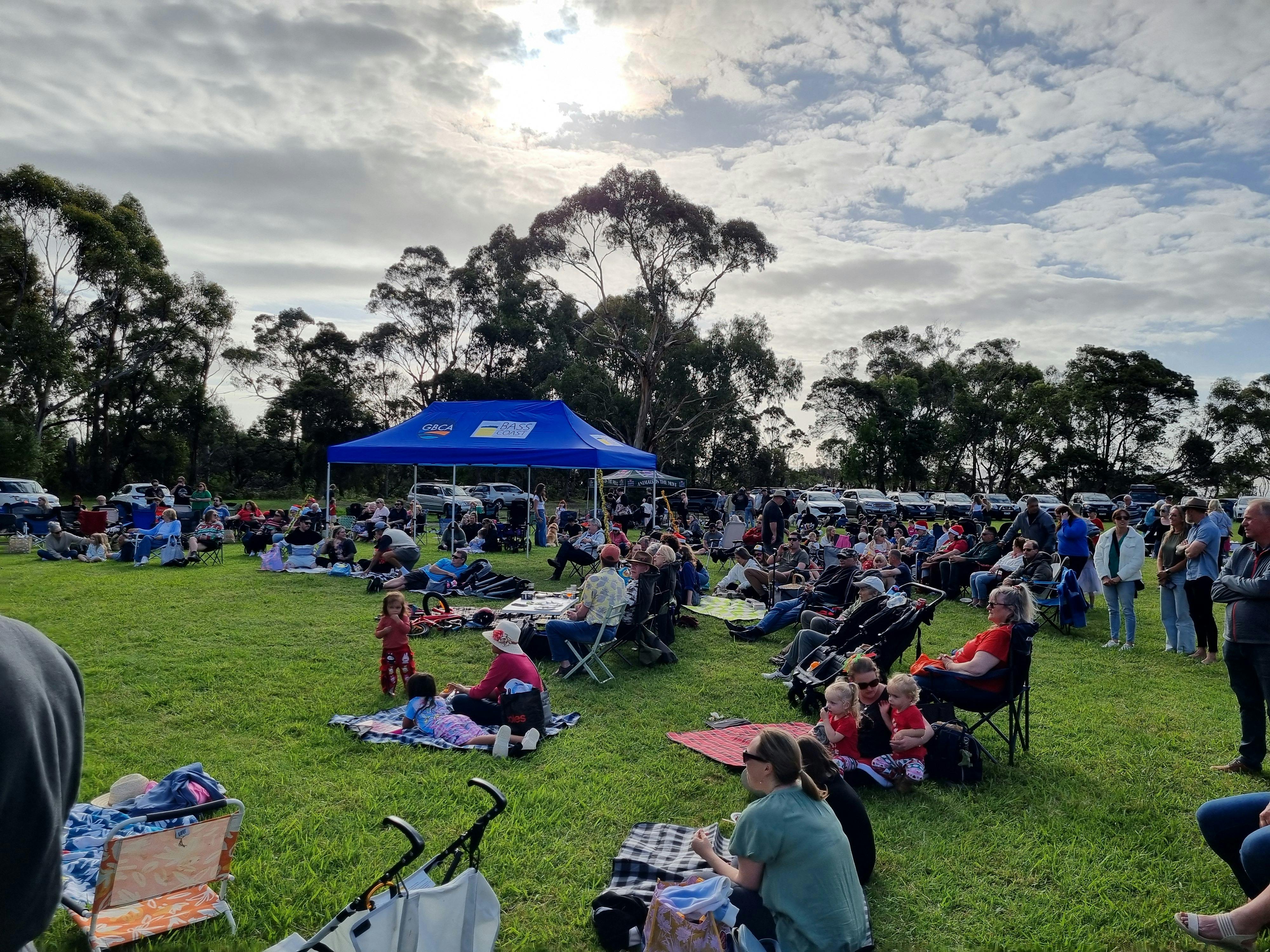 carols community event