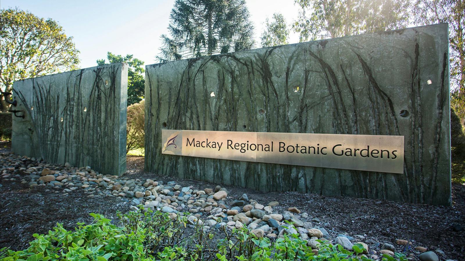 Mackay Regional Botanic Gardens Plaque