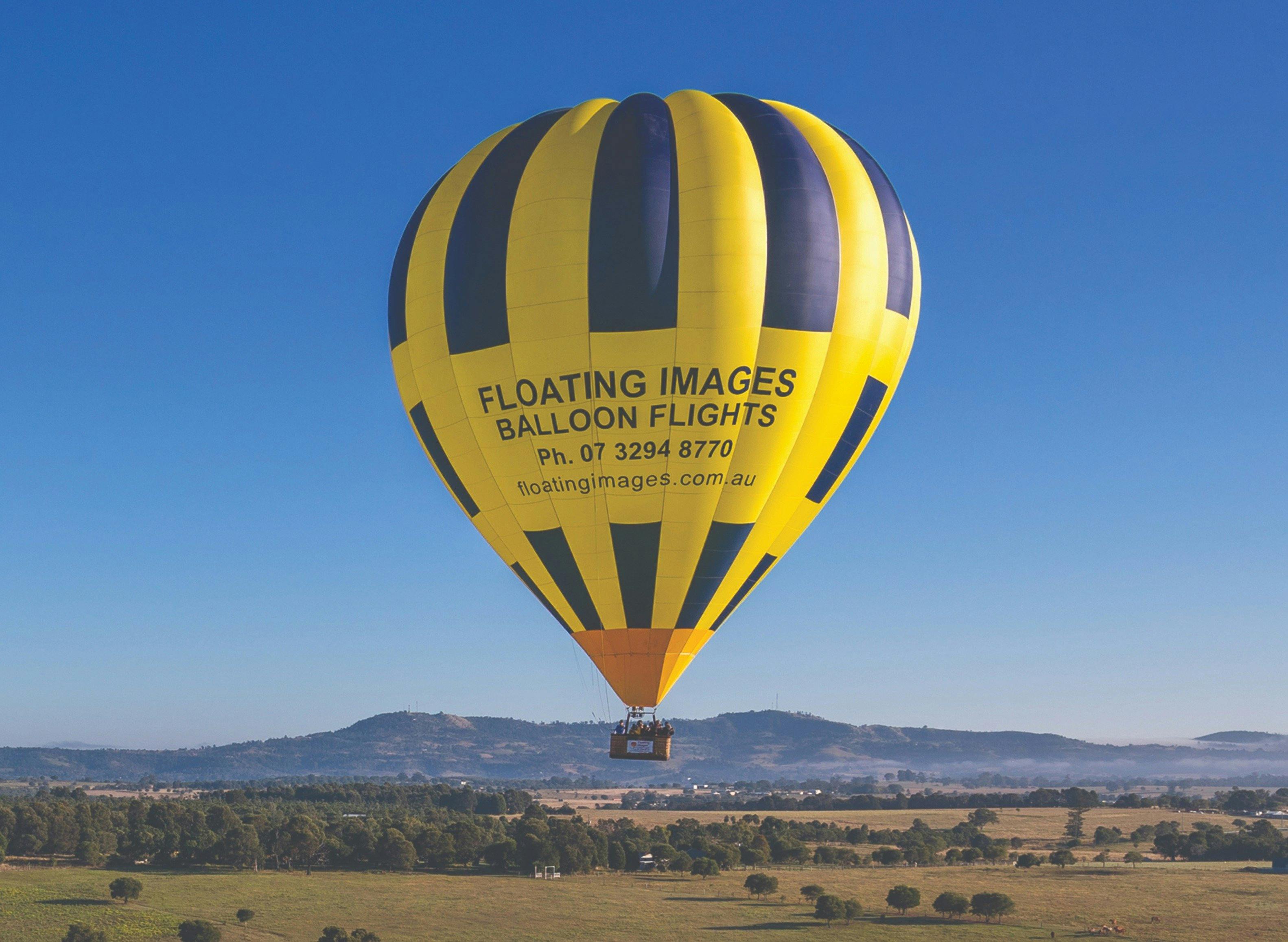 Scenic sunrise 1 hour balloon flights 30 mins west of Brisbane CBD