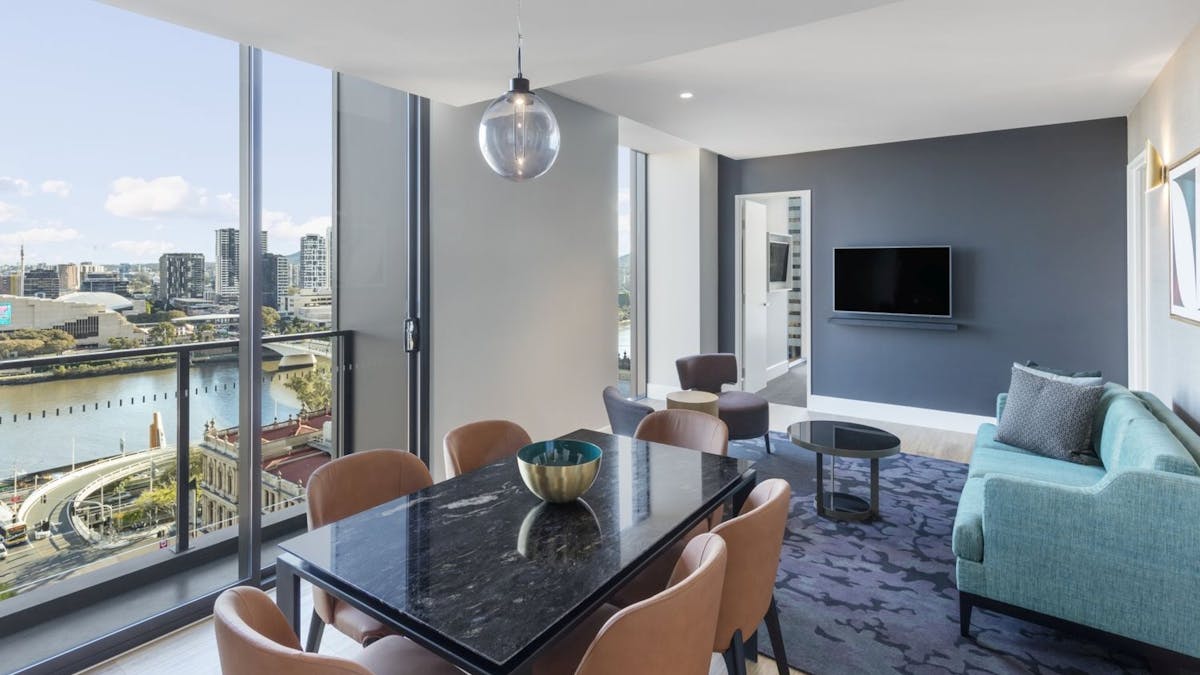 Two bedroom lounge room