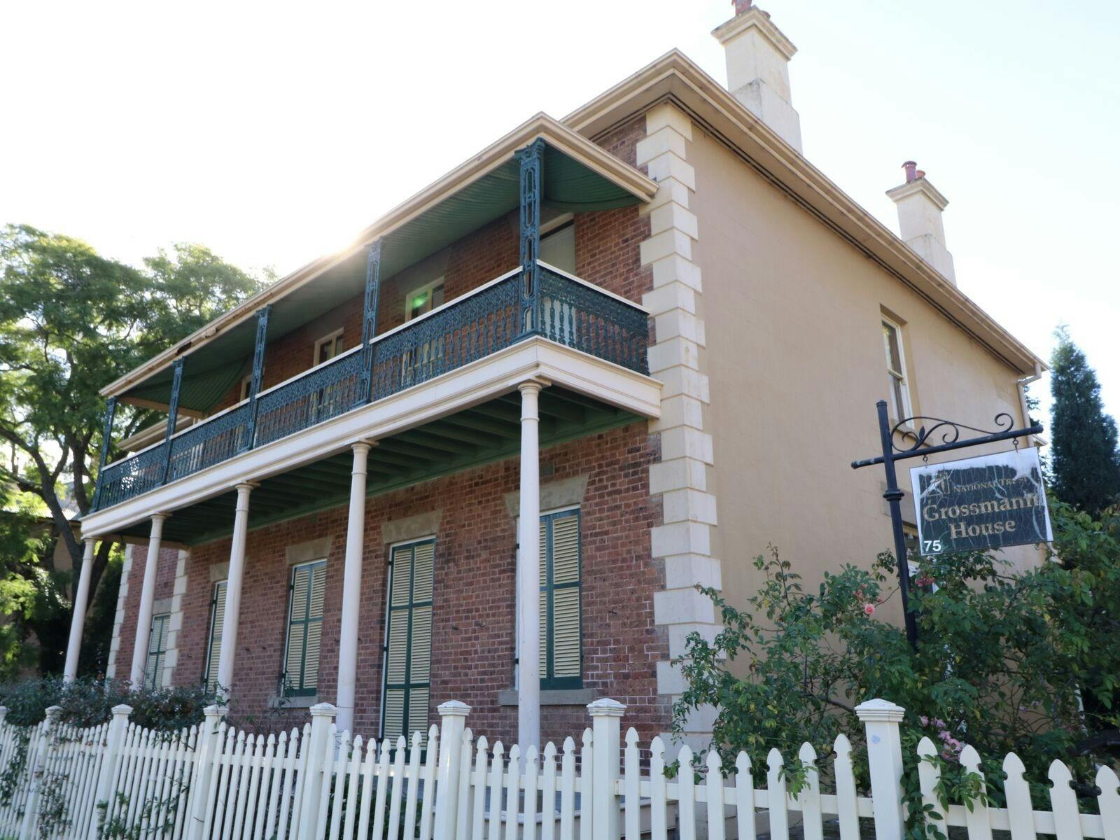 Grossmann House