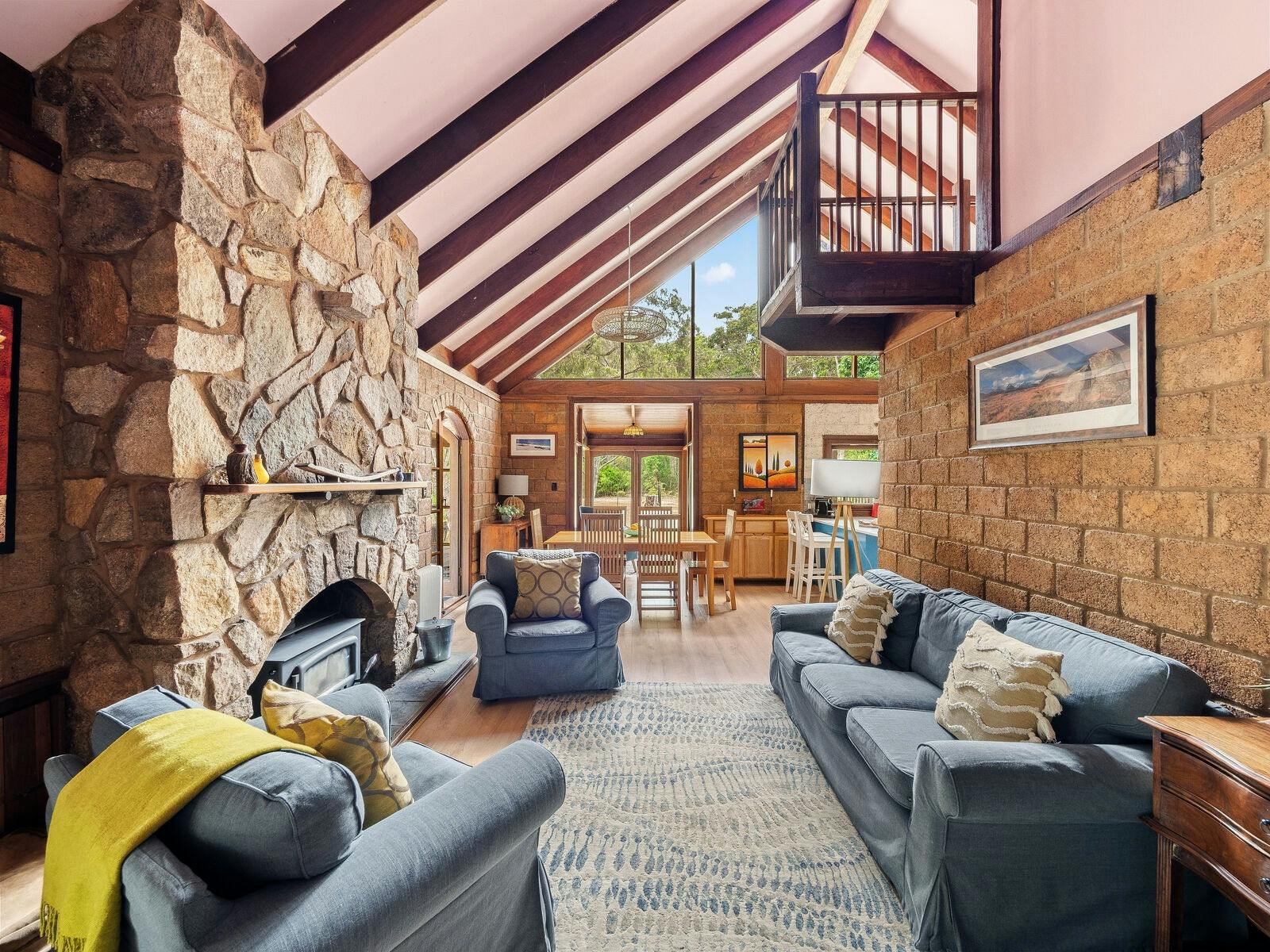 Living room - Fireplace