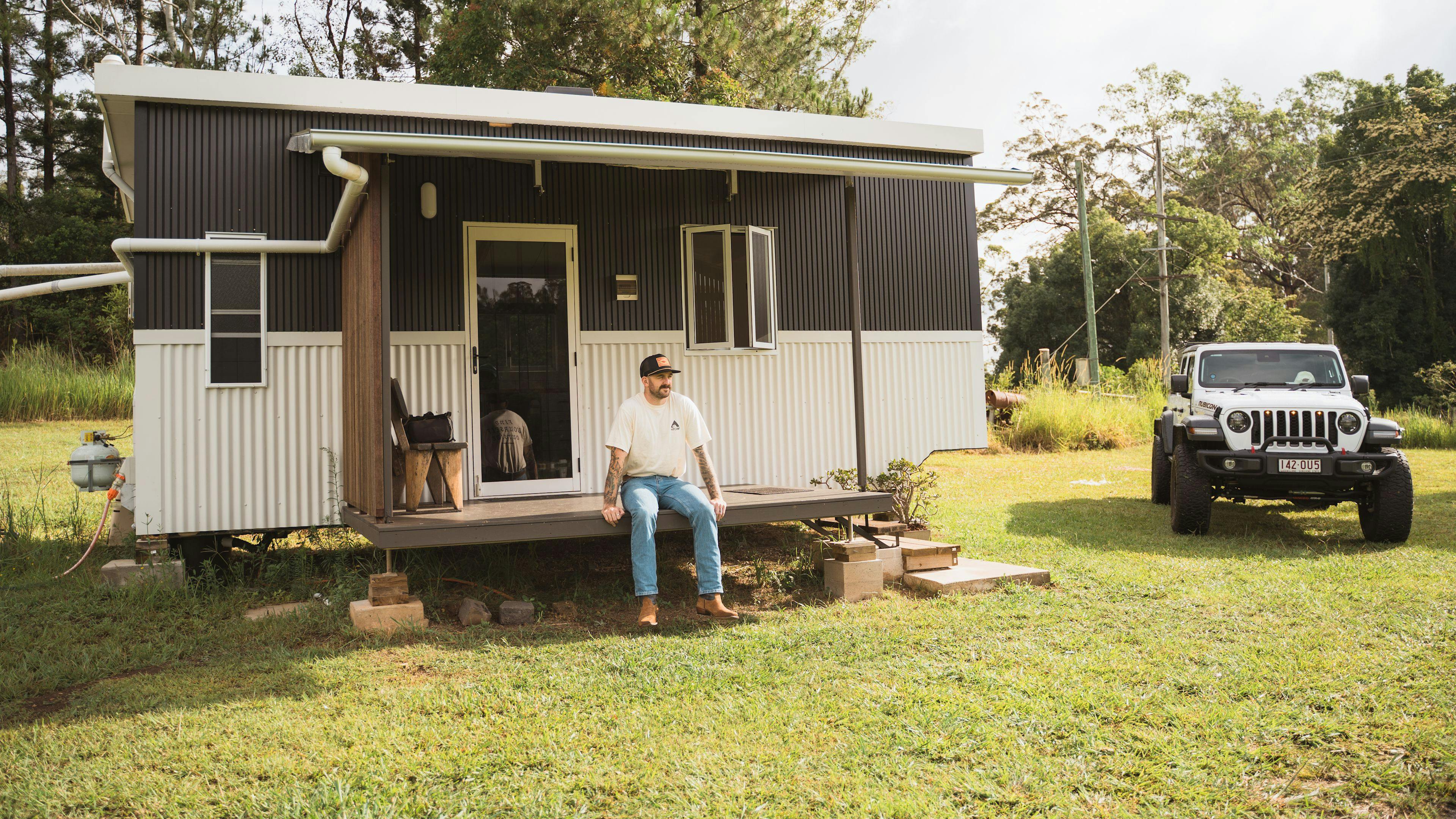 Bee Farm Off-Grid Tiny Home Stay
