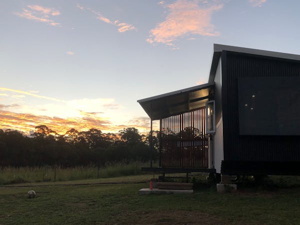 Bee Farm Off-Grid Tiny Home Stay