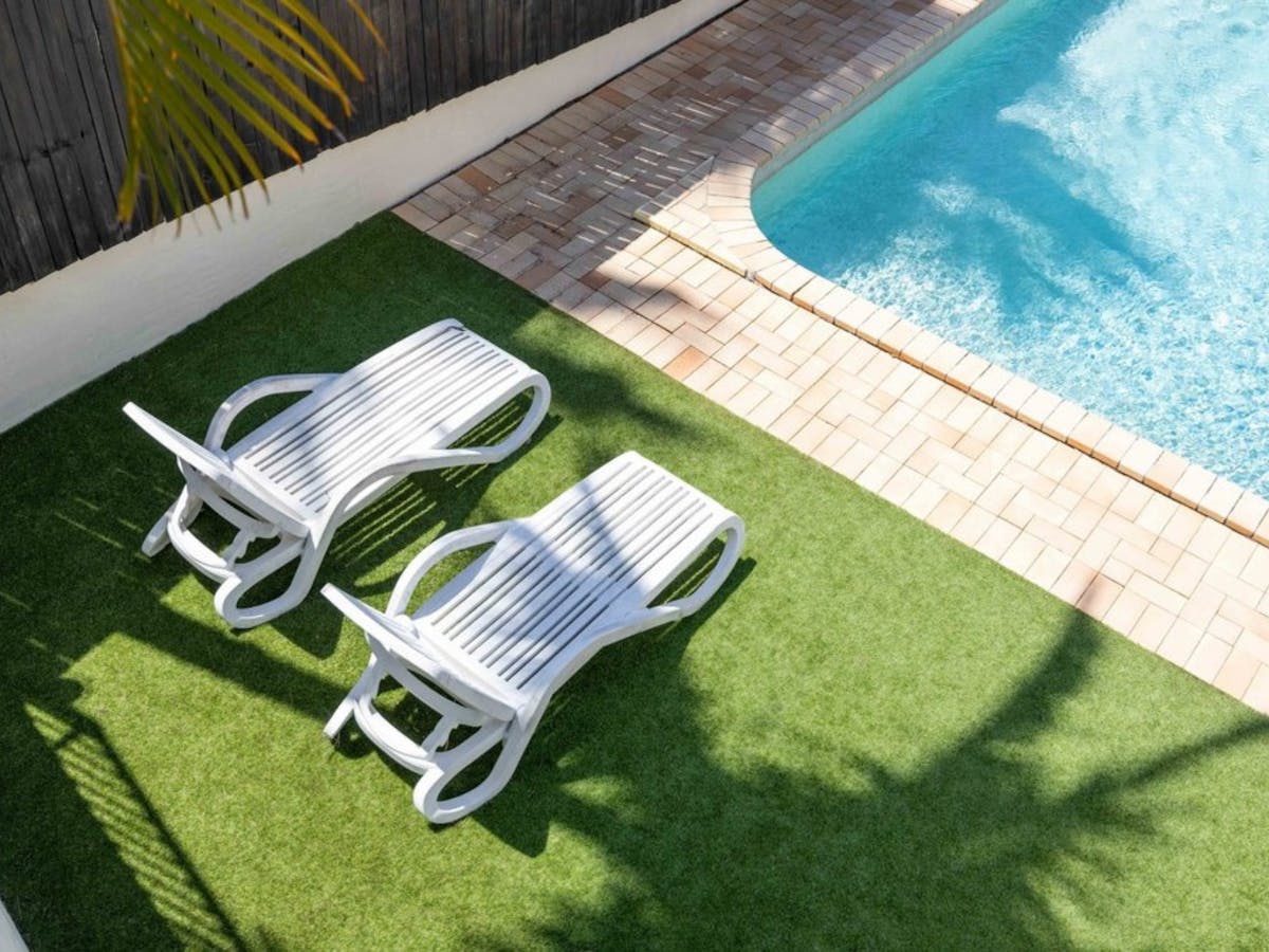 12 metre outdoor pool (shared with complex) 12 metre outdoor pool (shared with complex)