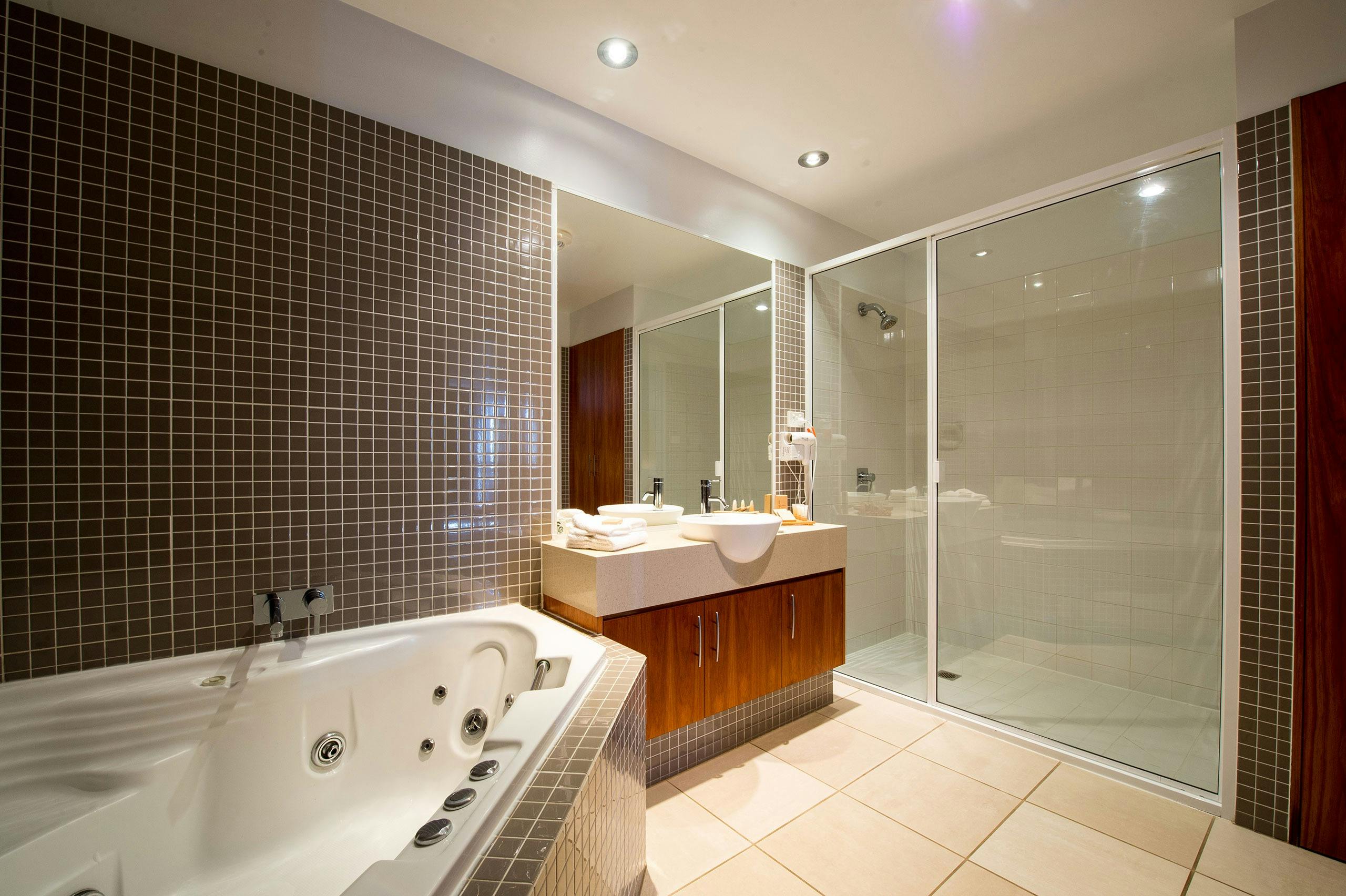 1 Bedroom Executive Spa Apartment