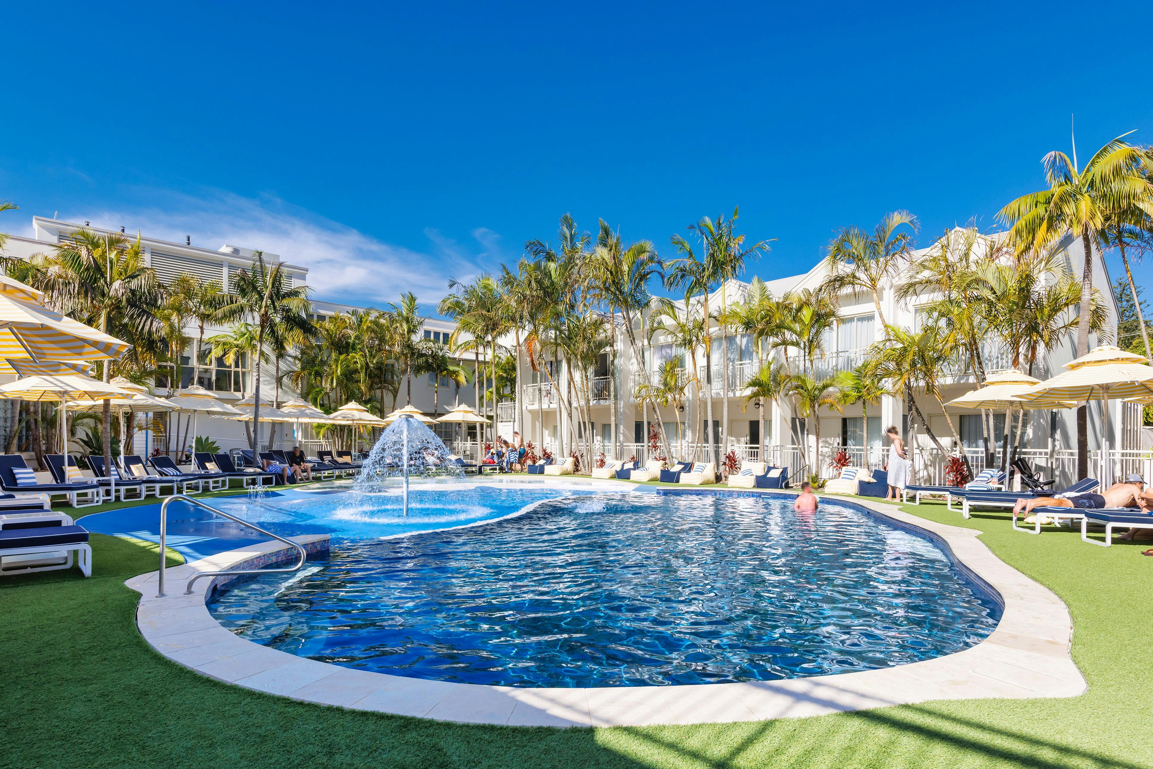 Ramada Shoal Bay - Outdoor Pool