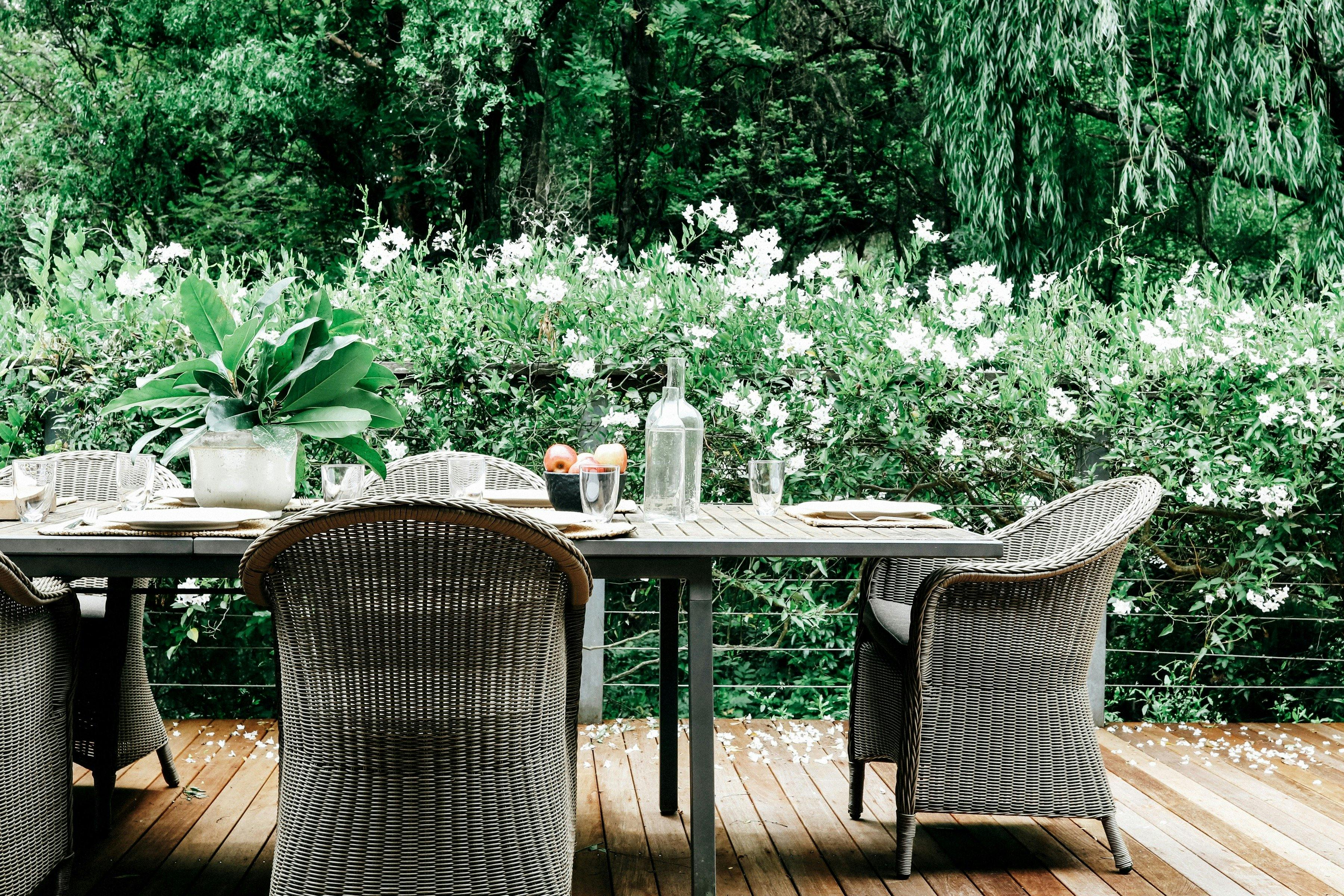 Outside entertaining