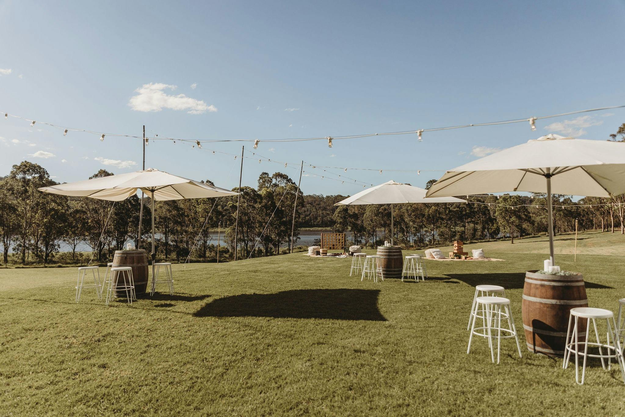Outdoor dining and parties