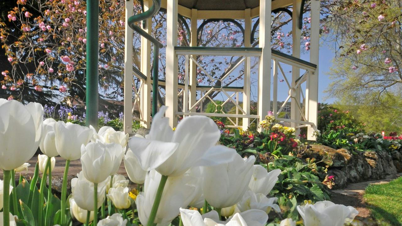 Corbett Garden Rotunda