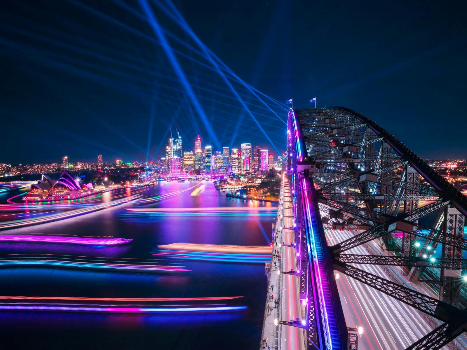 Brights Lights & Vivid Nights Tour Sydney, Australia Official