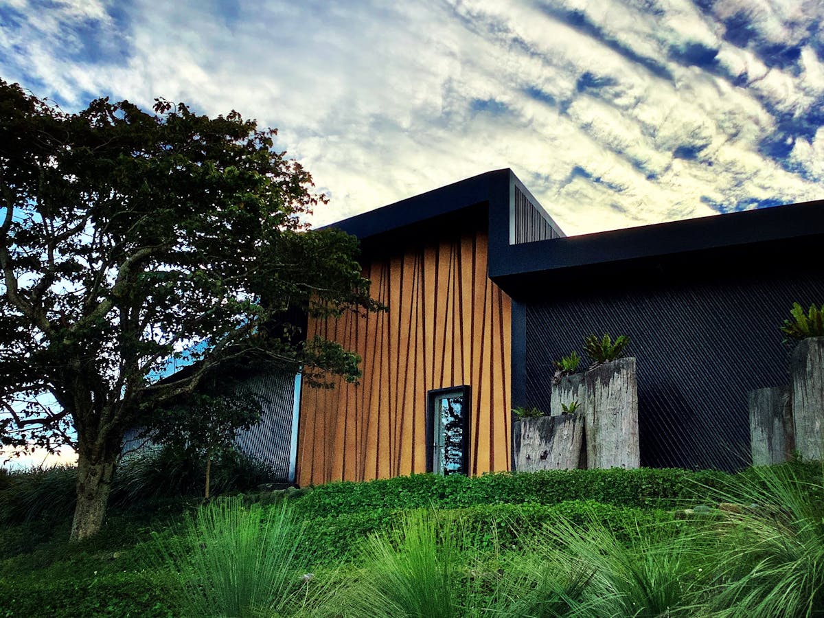 Cedar Gallery Broken River art gallery Eungella Cedar Gallery Broken River art gallery Eungella