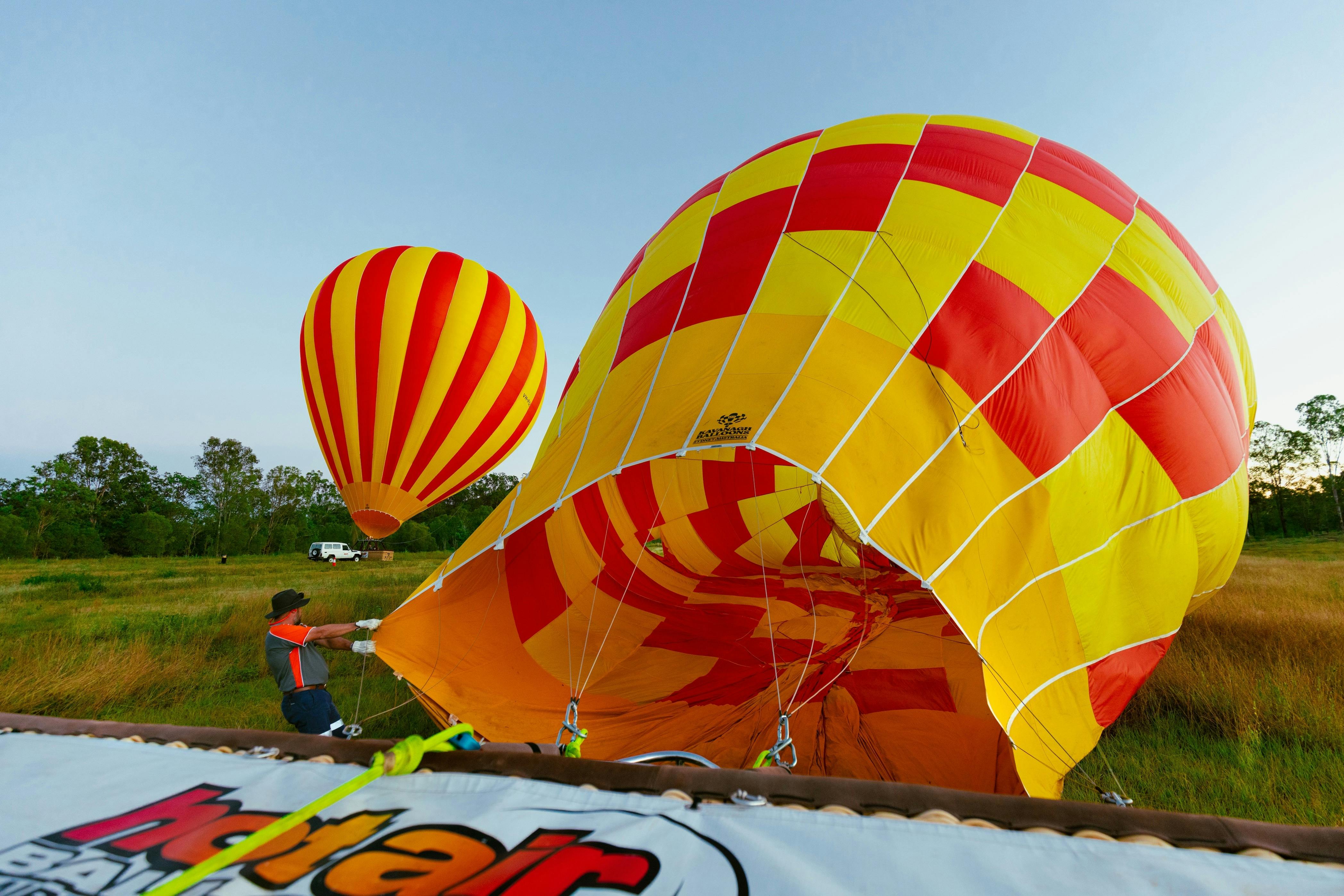 Brisbane Hot Air Ballooning and Vineyard Breakfast - Meet at Nerang or Canungra