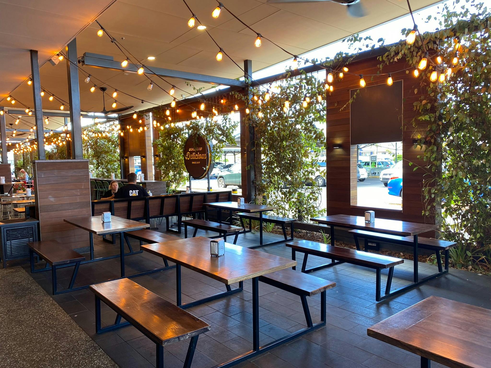 The Laneway - your local for casual dining