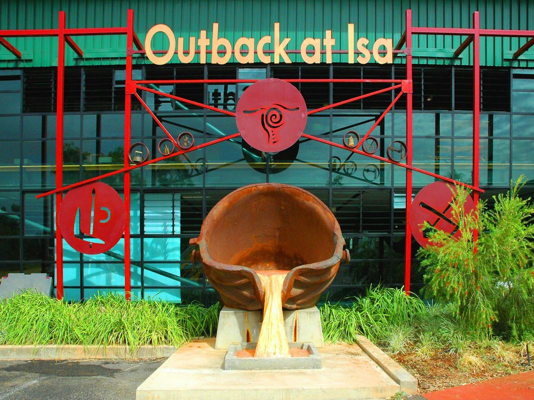 Outback at Isa