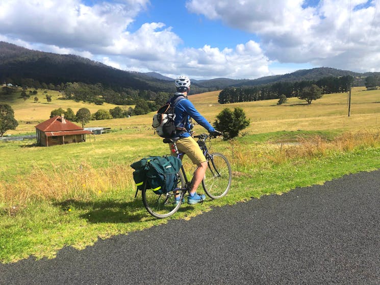 Cycle from Kosciuszko to the Sea on a supported self-guided bike tour