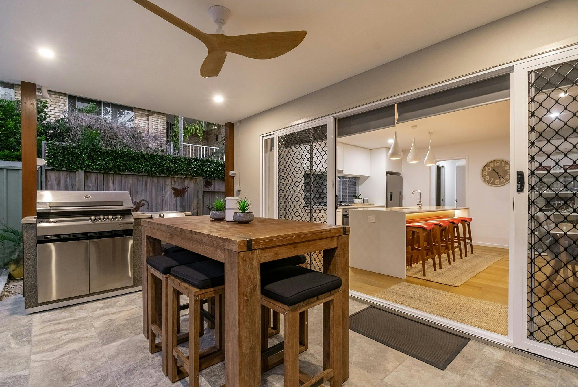 Byron Sunrise - Byron Bay - Outdoor Entertaining Area