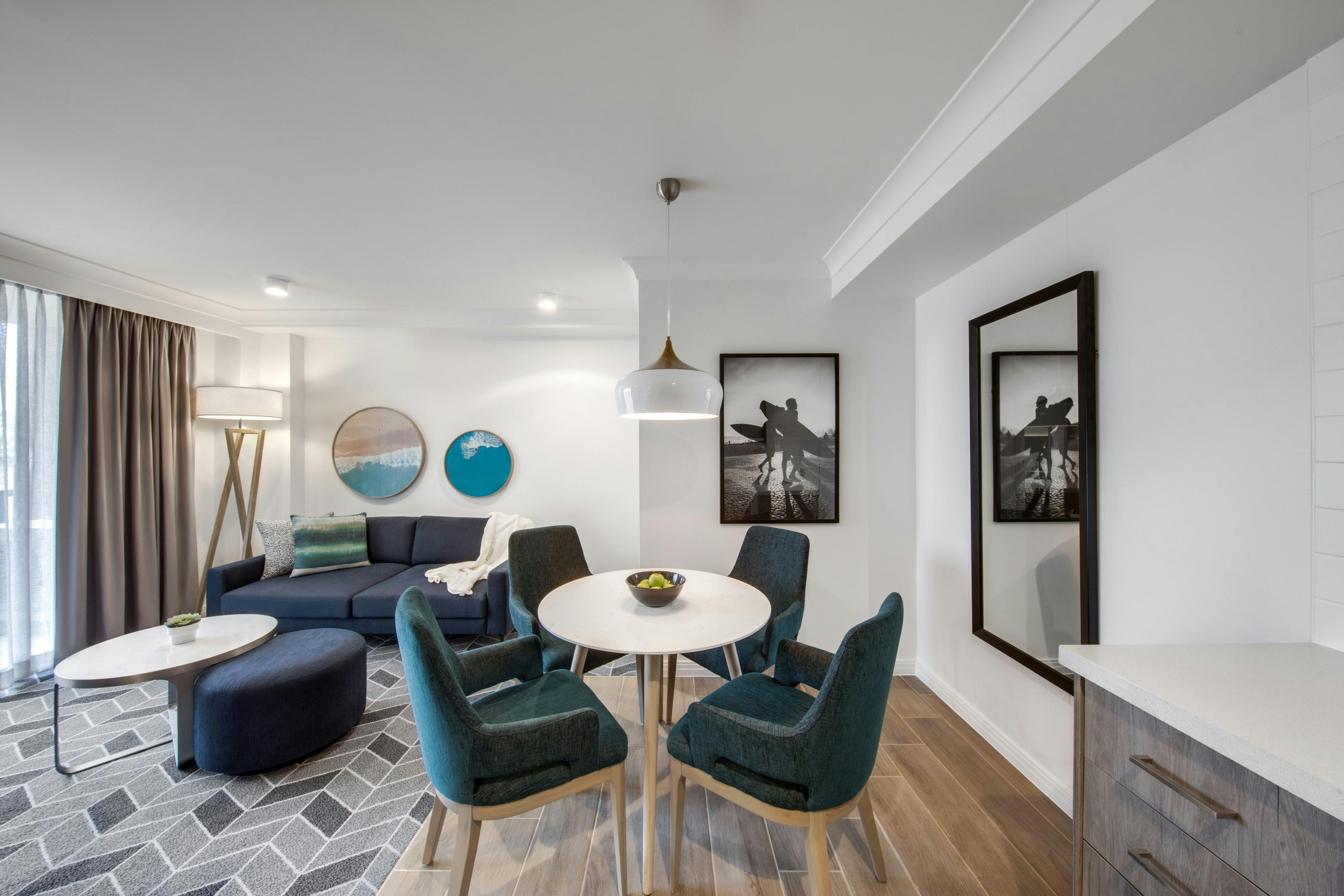 One Bedroom Apartment King or Twin