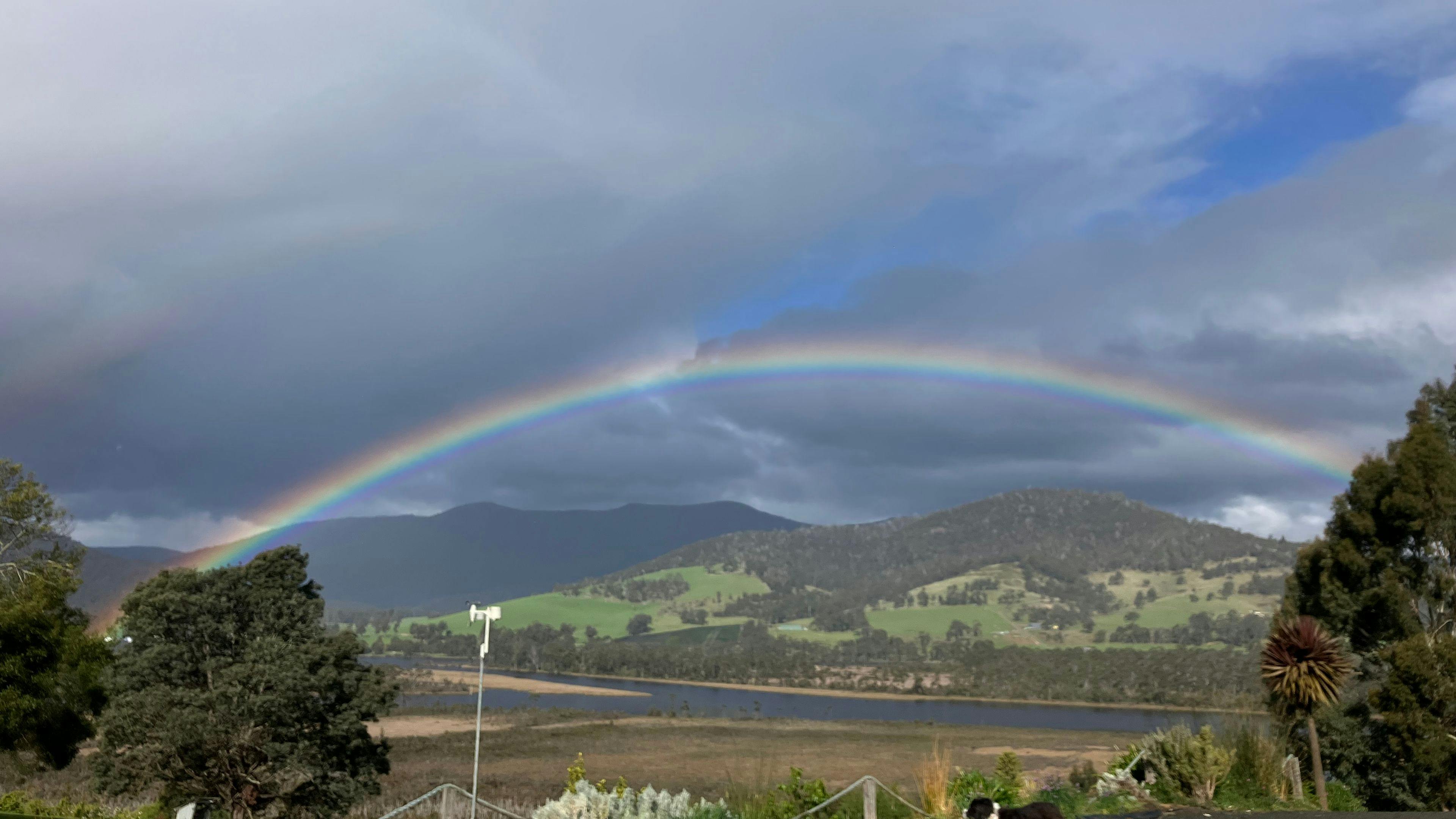 Views overlooking the Huon River