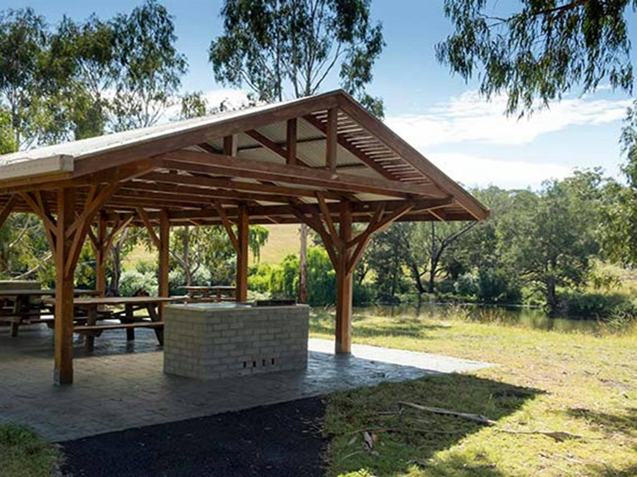 Sheltered barbecue area at Blue Hole picnic area. Photo: Leah Pippos &copy; DPIE