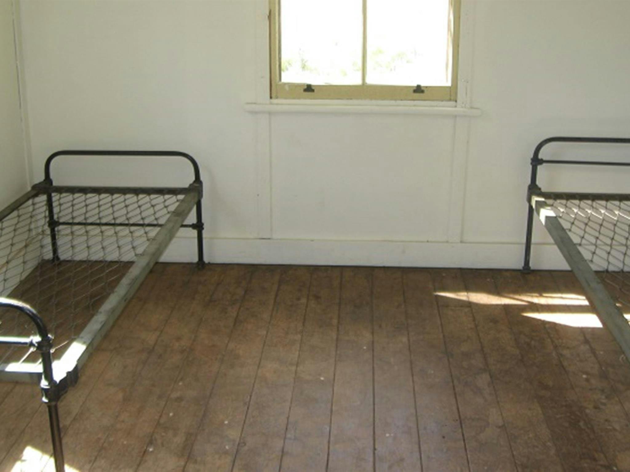 Brackens Hut, Coolah Tops National Park. Photo: Michael Sharp/OEH