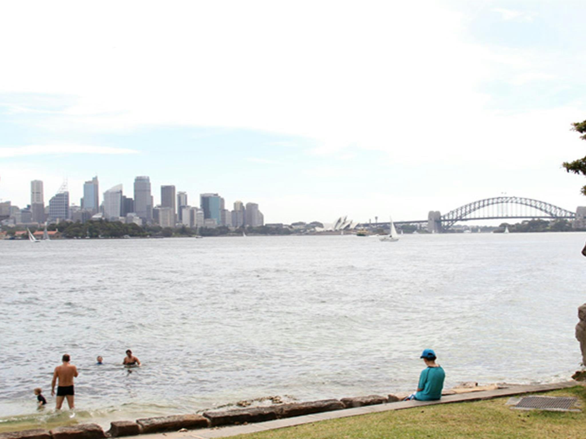 布拉德利角（布拉吉）一家人。圖片來源：John Yurasek © DPIE