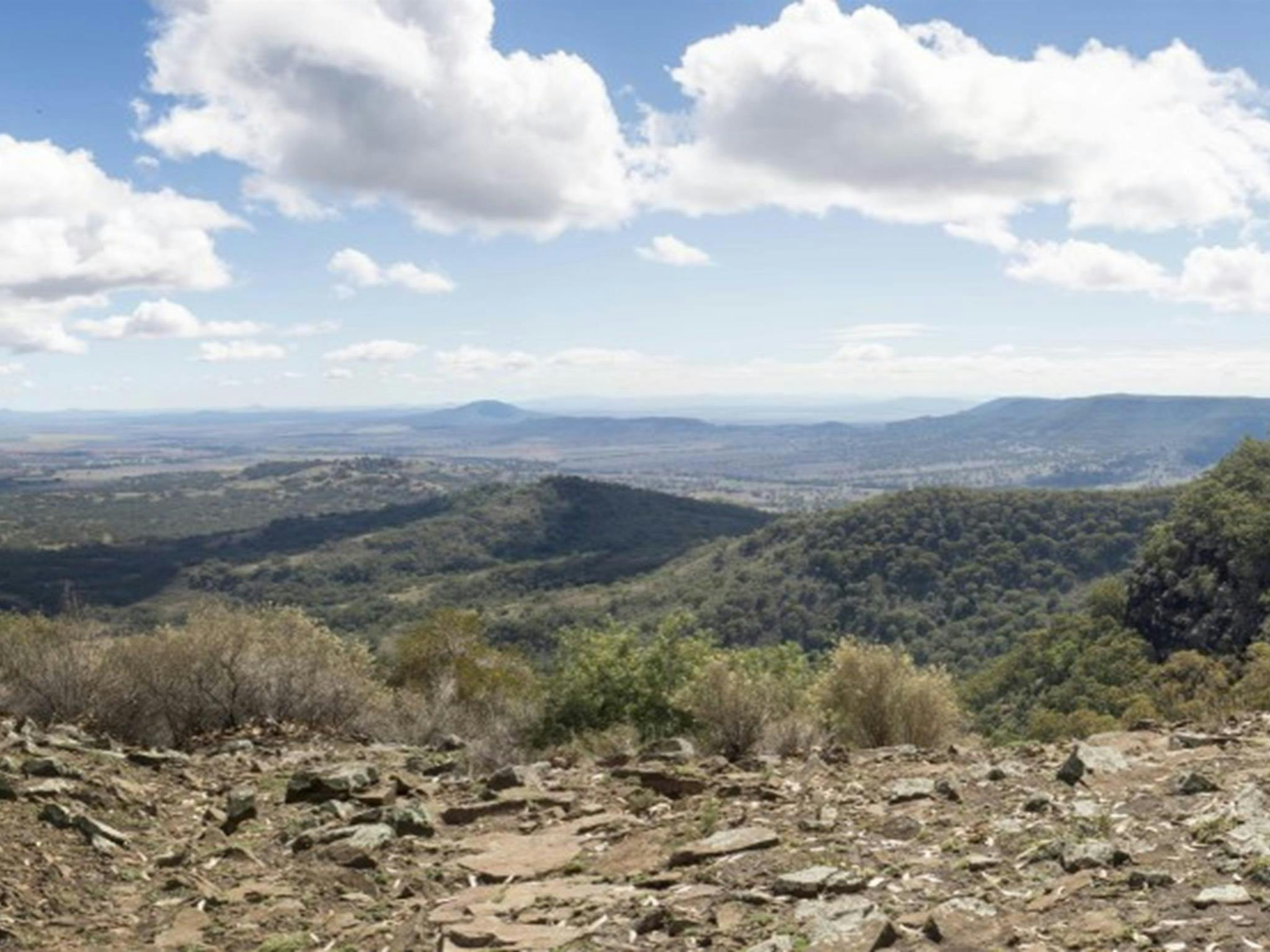 The panoramic view from Bundella lookout in Coolah Tops National Park. Photo: Leah Pippos &copy;
