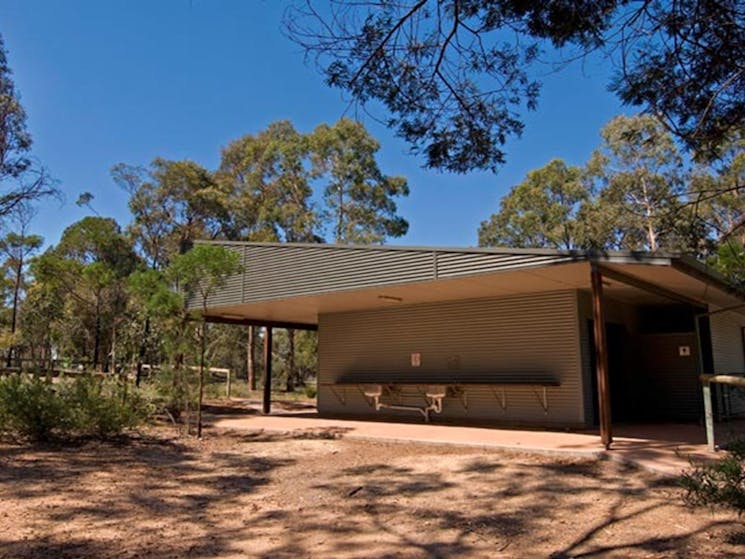 Amenities Block, Bungonia Campground, Bungonia National Park. Photo: Ford Kristo/NSW Government
