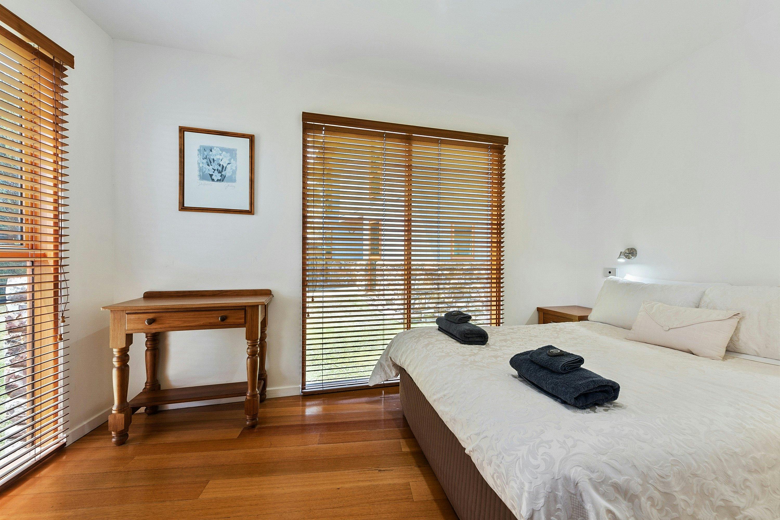 Down stairs 2nd Bedroom