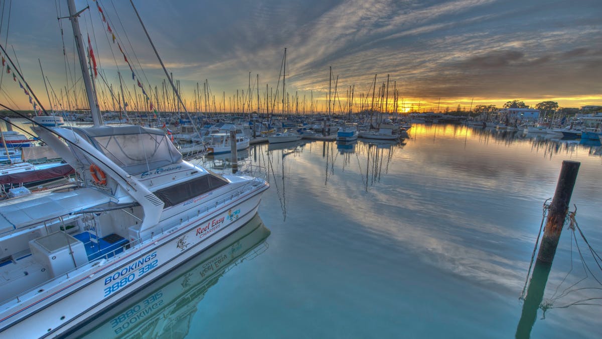 Scarborough_Harbour_Redcliffe_Boats_Docked_Cloudy_Day_2