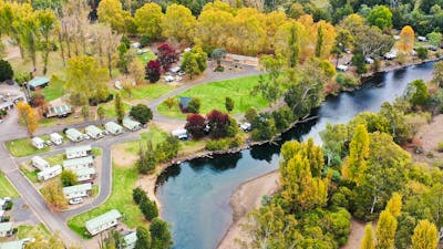 Reflections Tumut River - aerial view of the park