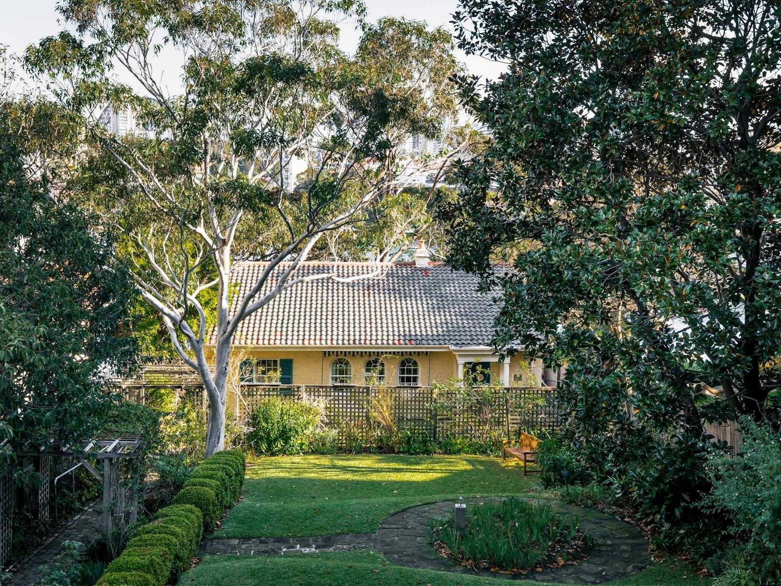 Nutcote House