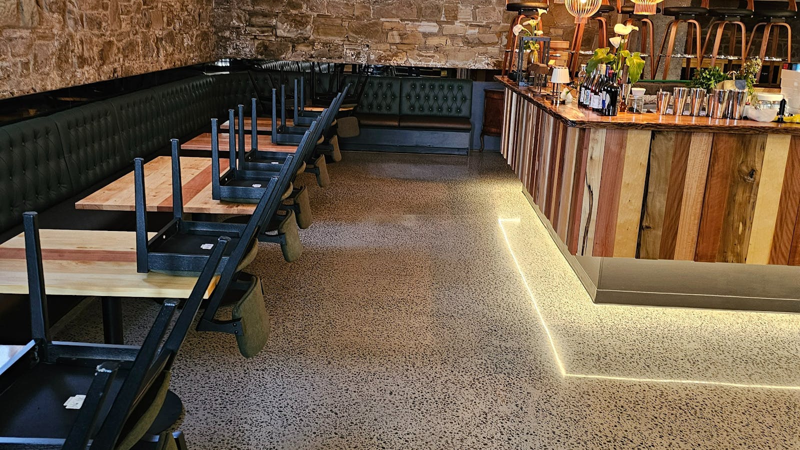 Interior Sylvie Hobart