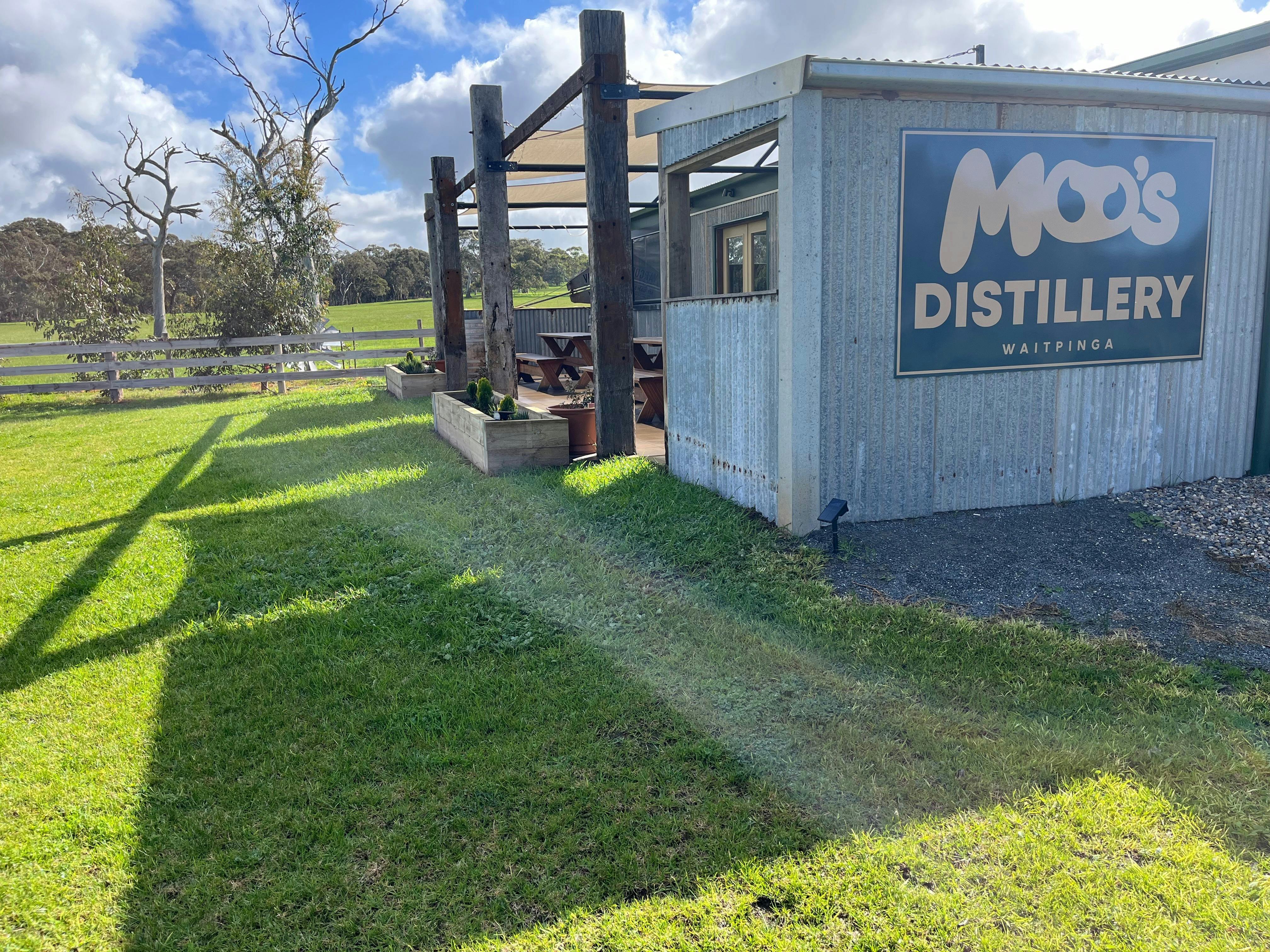 Moo’s Distillery