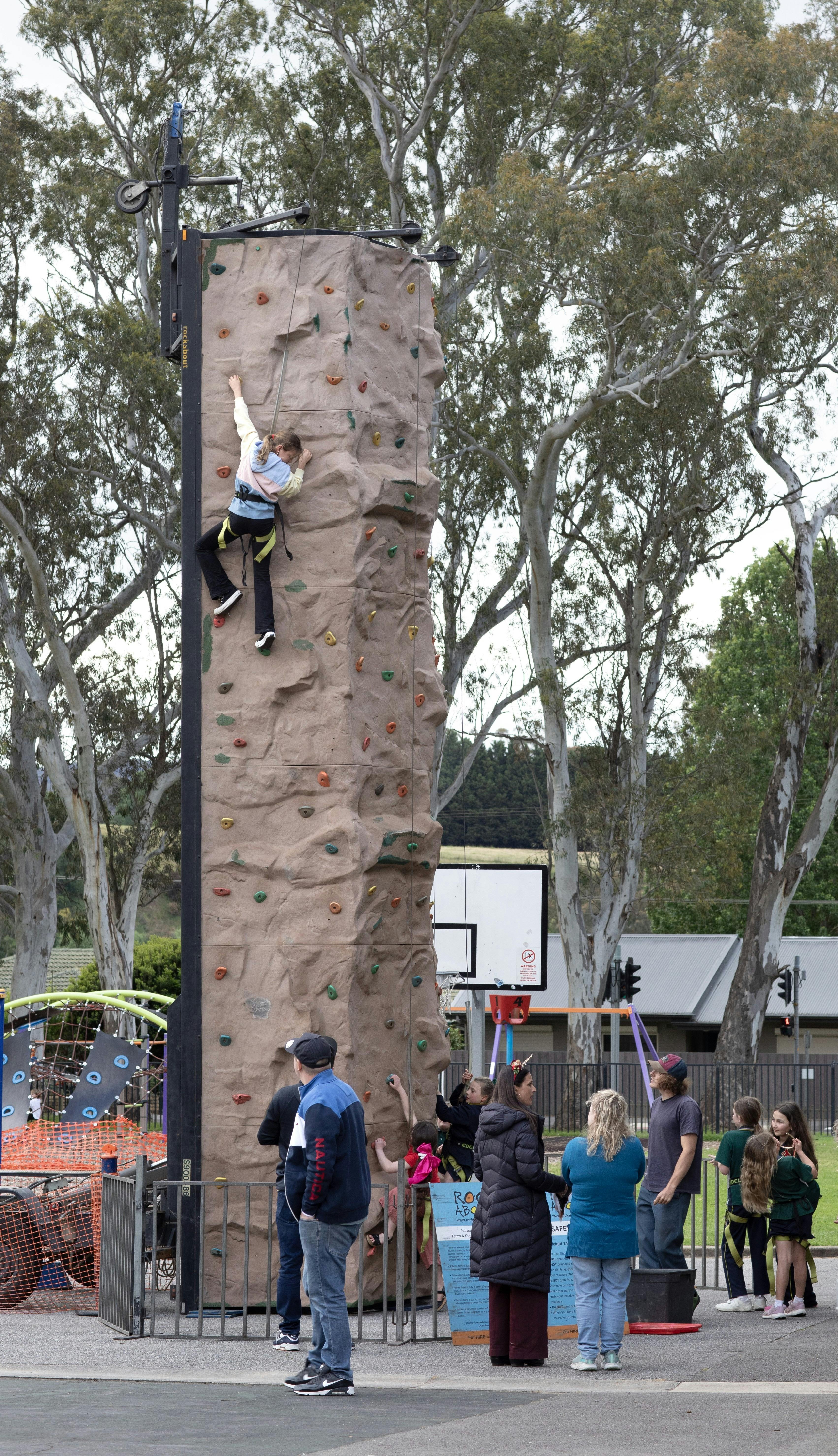 Rock climbing wall