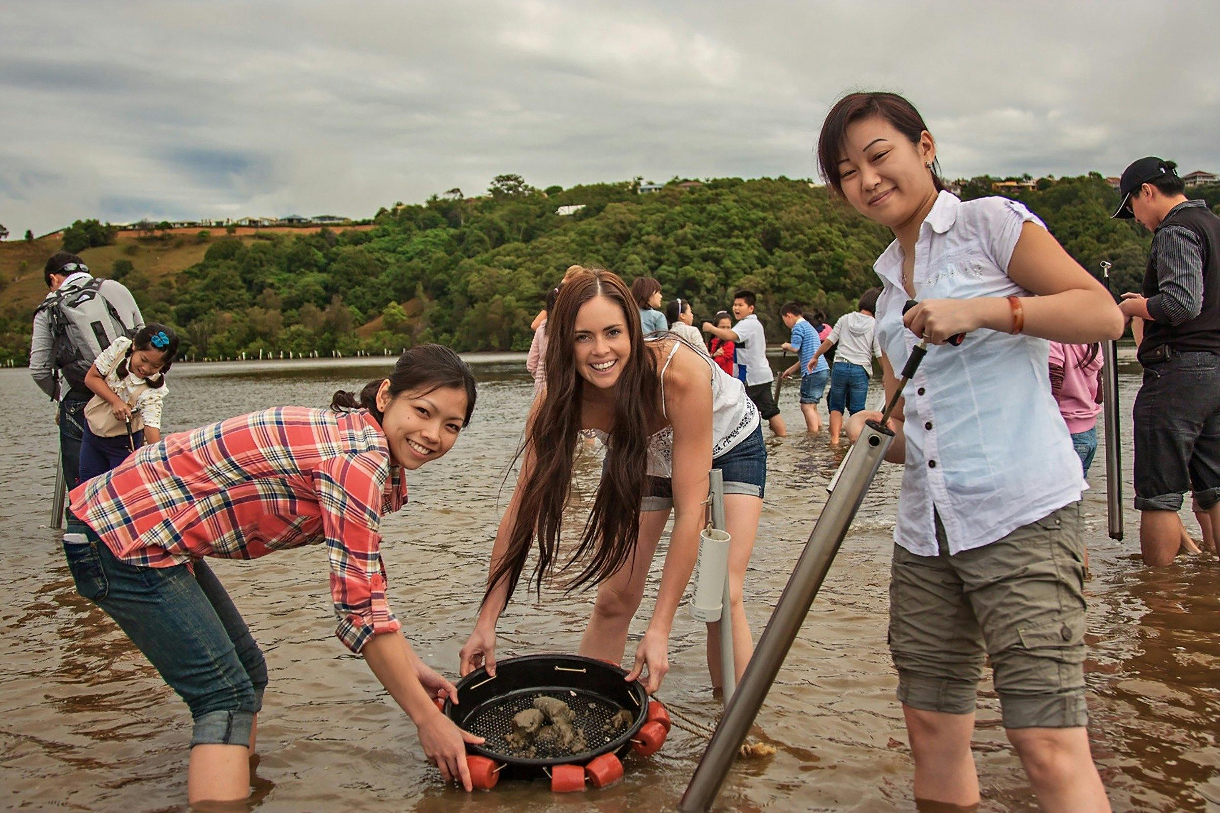 了解我們如何為釣魚冒險捕獲活餌