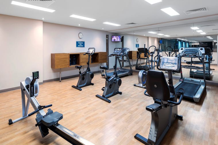 Oaks Glenelg Plaza Pier Suites