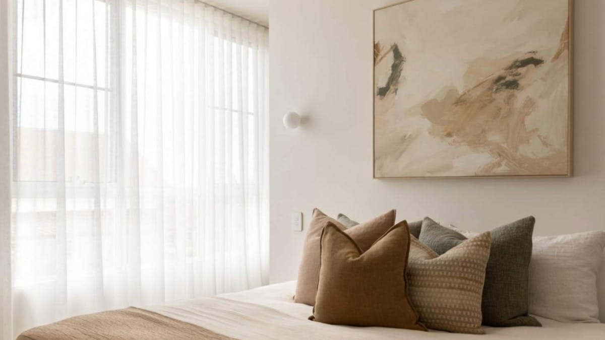 Four bedroom home in Burleigh - Bedroom