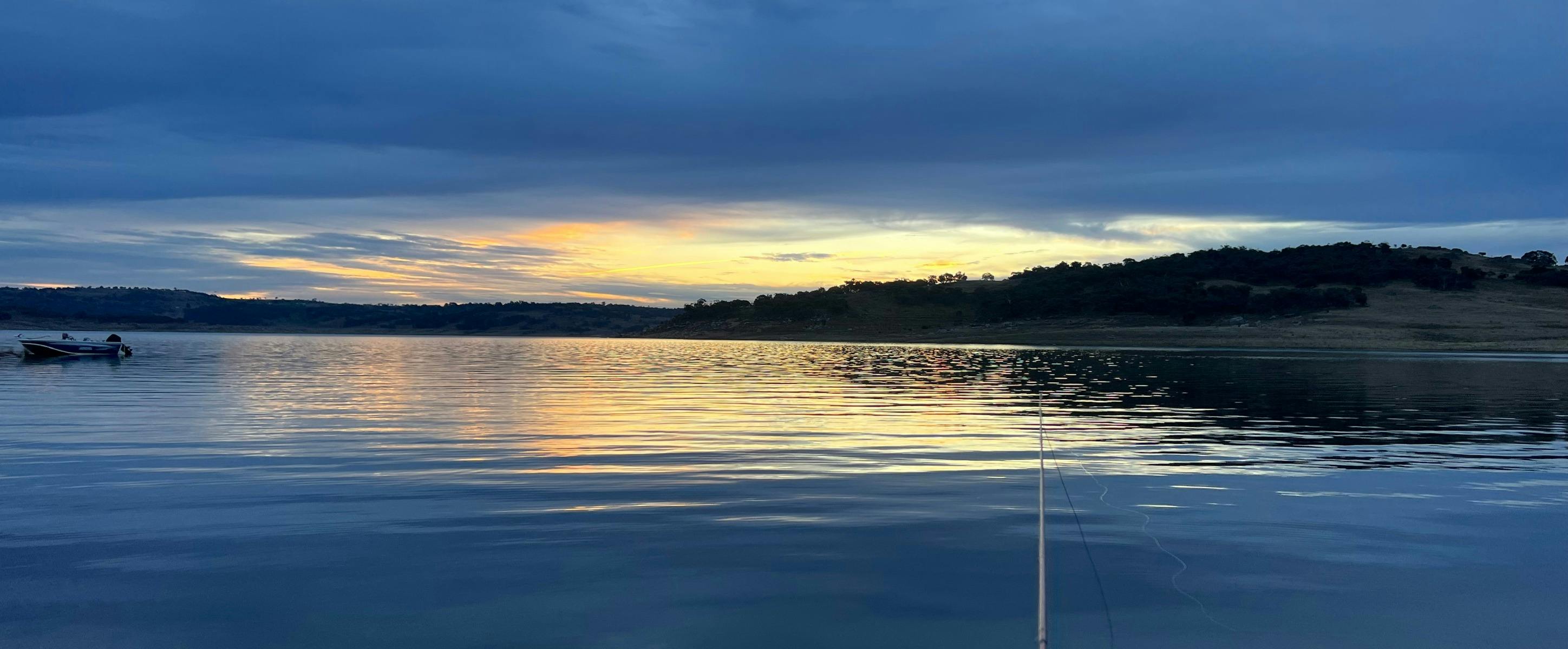 フライフィッシング-ミック-クービー-スノーウィーマウンテンズ-nsw-タスマニア-ジンダバイン-ユーカンベン-トラウトフィット-ガイド-ガイディング