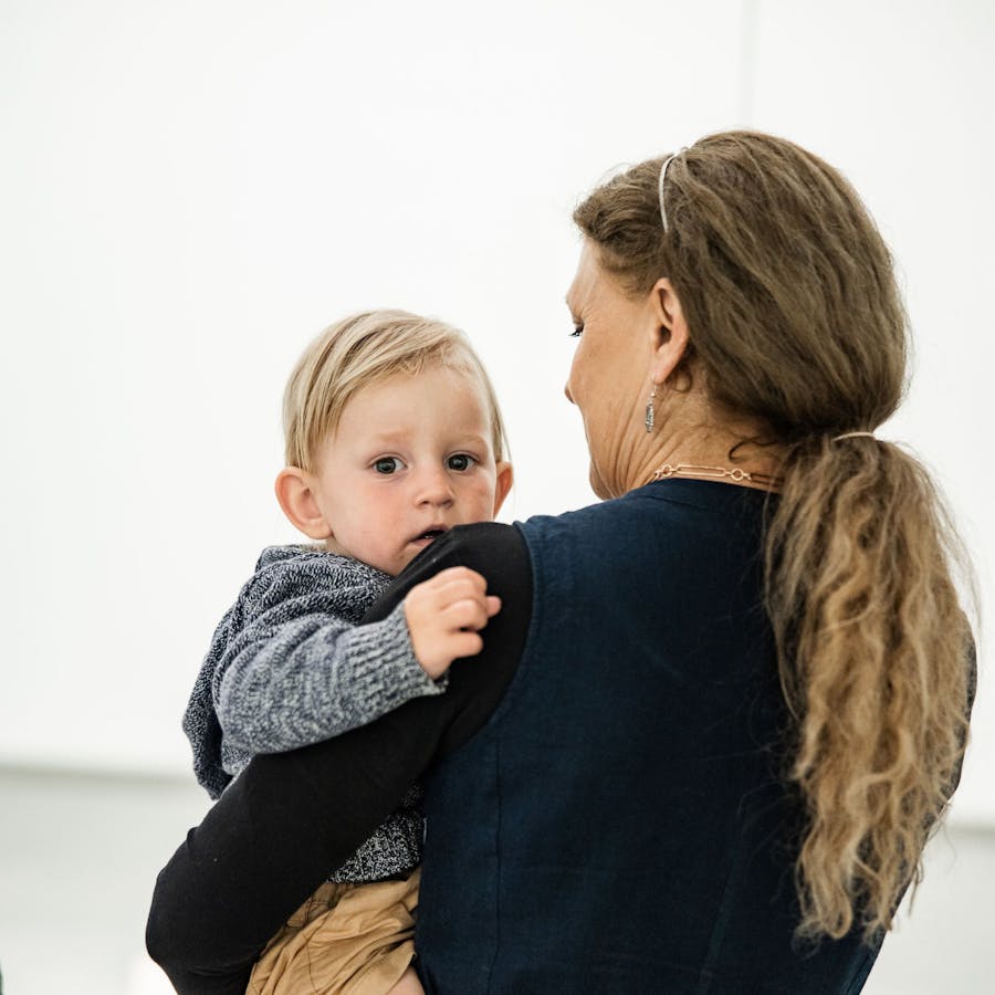 Carer and child in Art Museum