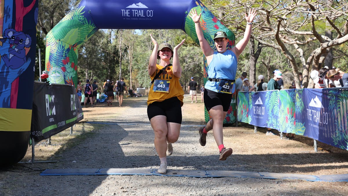 2 happy trail runners