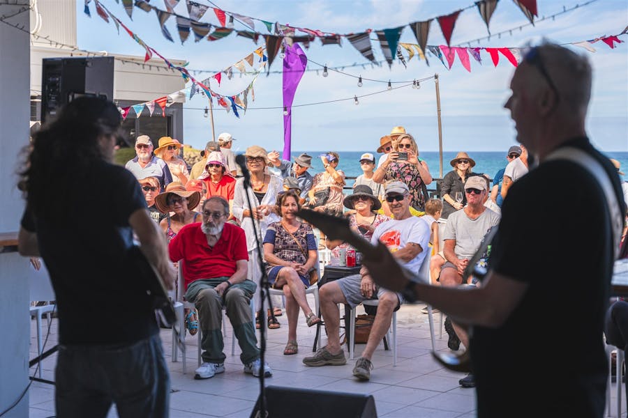 Blues Blues Blues at the local surf club
