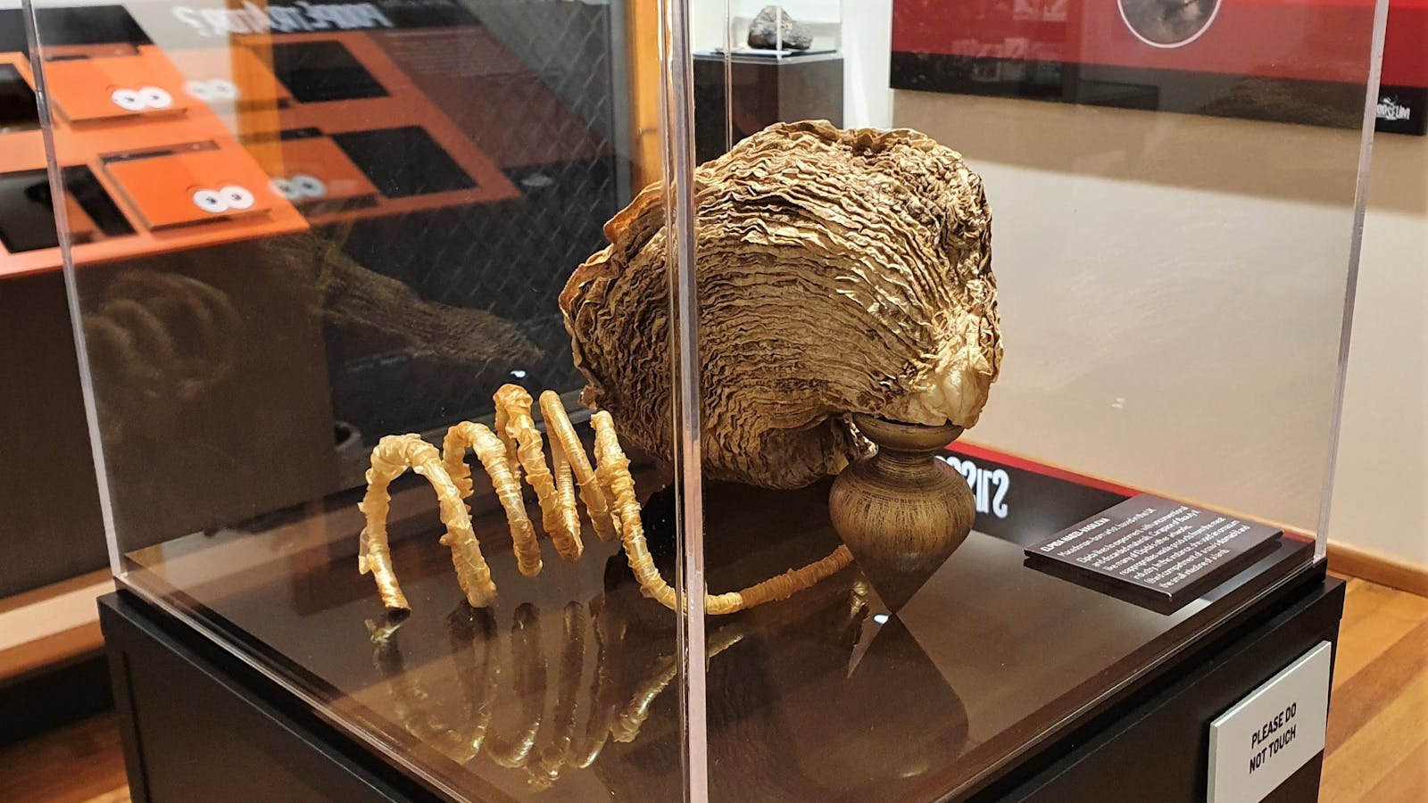 Sculpture by Elpida Hadzi-Vasileva