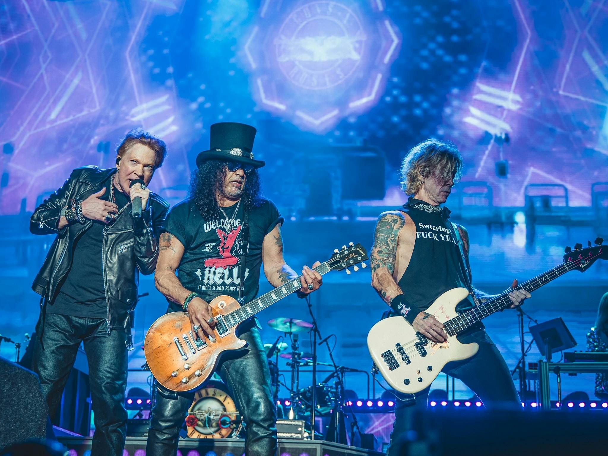 Guns N' Roses on stage Guns N' Roses on stage